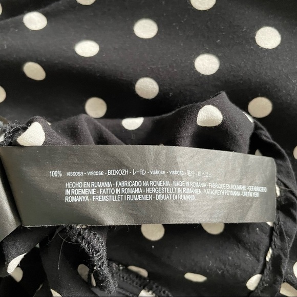 Zara flowy black & white polka dot button down shirt size large - Picture 6 of 6